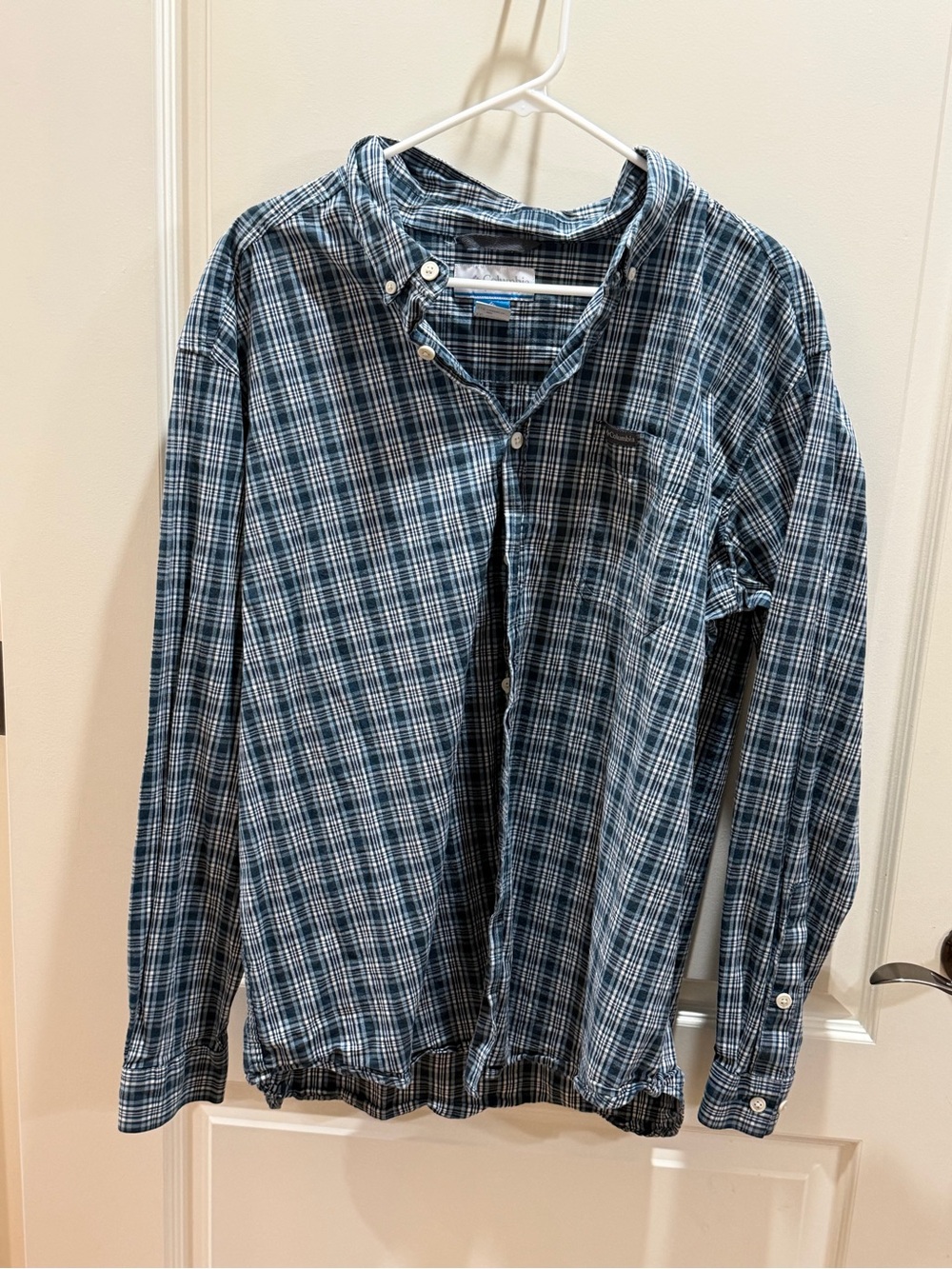 Columbia XXL Blue Plaid Button-Up Shirt